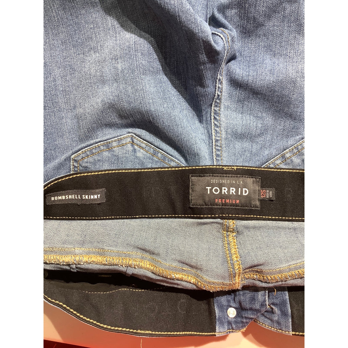 Torrid Women's 12 Short Bombshell Skinny Distressed Blue Jeans