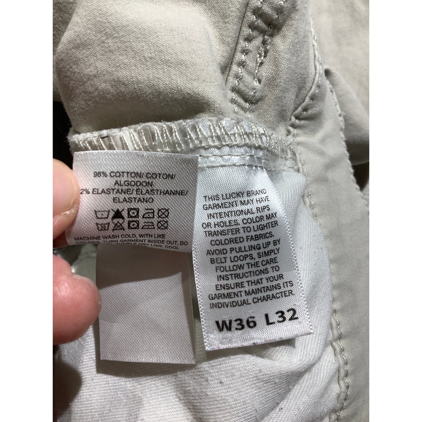 Lucky Brand 410 Athletic Straight Pants Men’s 36W 32L — Casual, Preppy, Classic