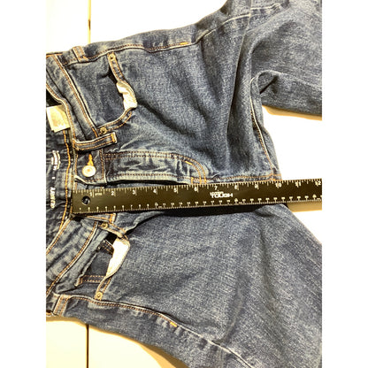 Old Navy High-Rise OG Straight Jeans Women's Size 2— Classic, Casual, Minimalist