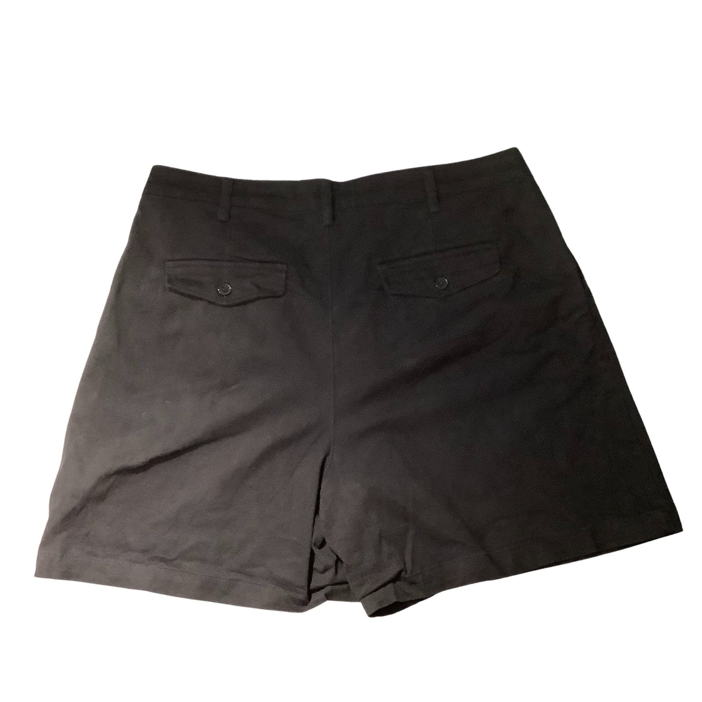 Banana Republic Flat Front Shorts Women’s Size 14W — Classic, Casual, Versatile