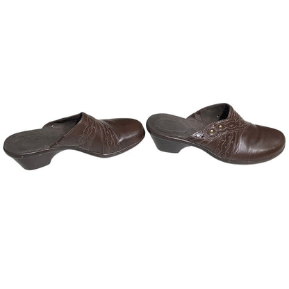 Clarks Leather Slip-On Heeled Mules Women’s 9M – Brown, Comfort, Everyday Wear