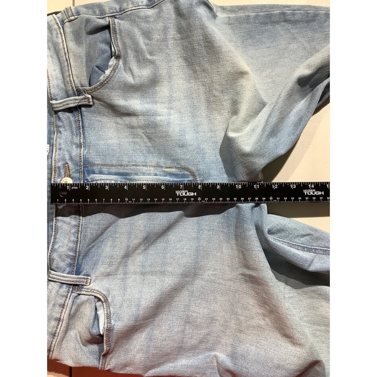 Old Navy High-Rise Flare Jeans Women’s Size 18 – Vintage, Laid-back, Stretch