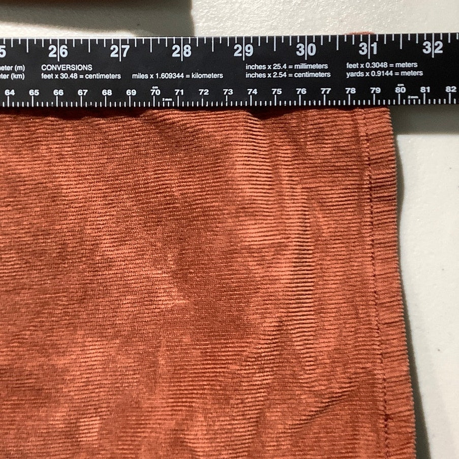 Old Navy Corduroy Pants Women’s Size 12 – Bootcut, Retro, Textured