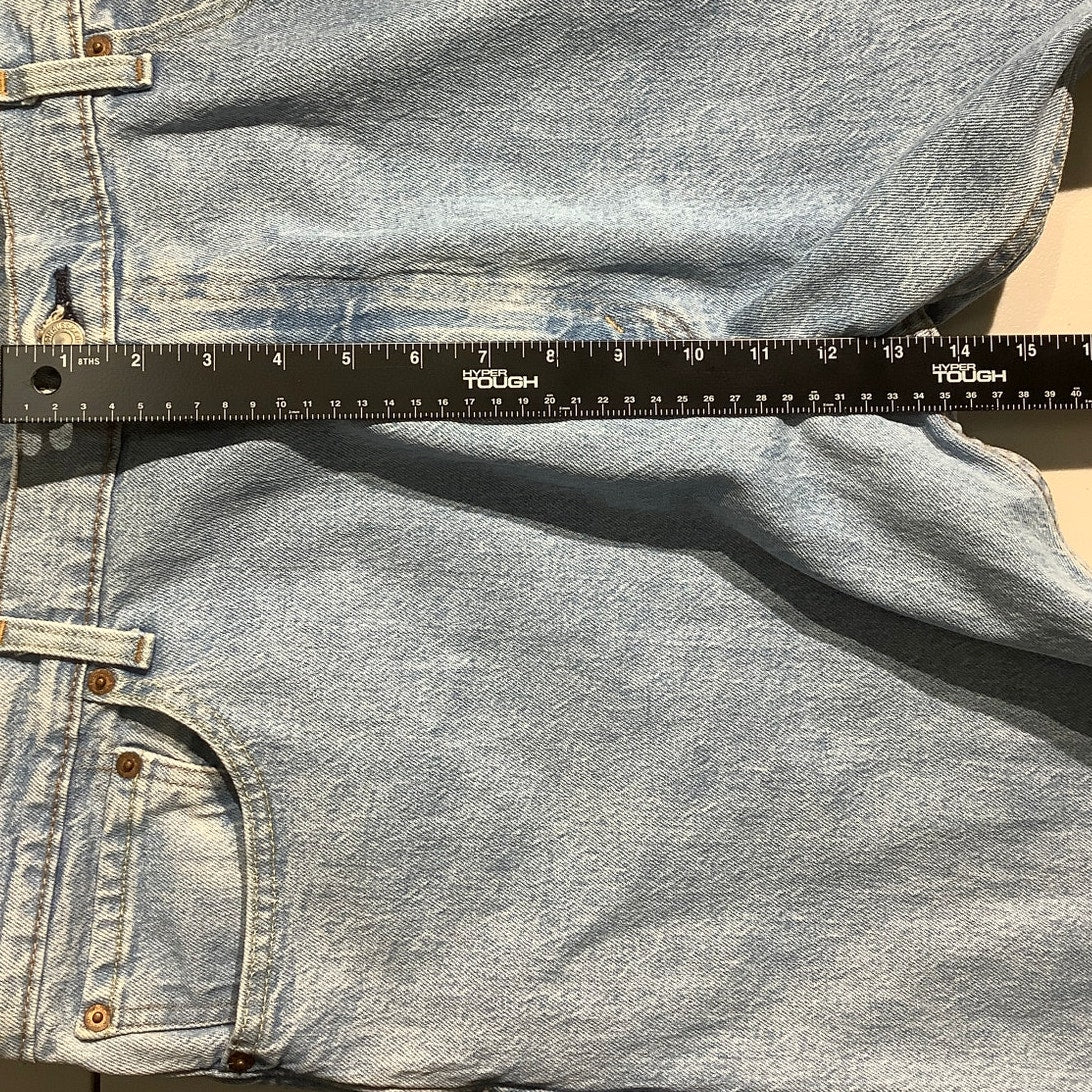 Levi’s 505 Regular Fit Jeans Men’s Size 42x32 –Light Wash, Straight Leg, Classic