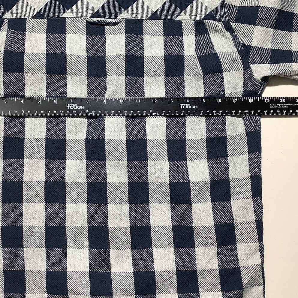 Legendary Whitetails Flannel Shirt Men S — Plaid, Button Up, Outdoor