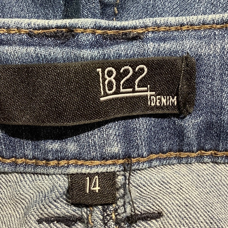 1822 Denim Blue Distressed Raw Hem Jeans Women’s 14 — Y2K, Casual, Edgy