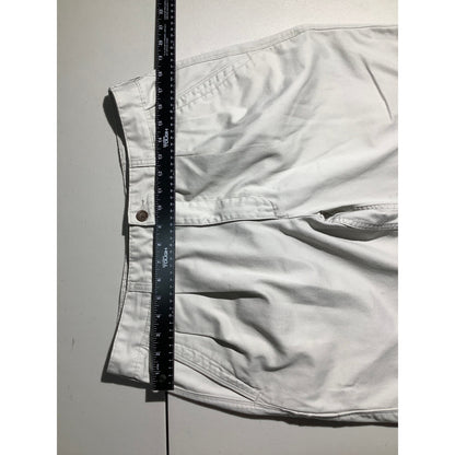 Savane Light Khaki Casual Chino Shorts Men’s Size 34W— Classic, Casual, Timeless