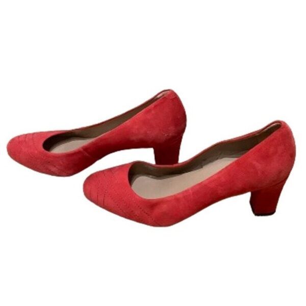 Talbots Red Faux Suede Heels 7.5 Quilted Elegant Preppy Classic