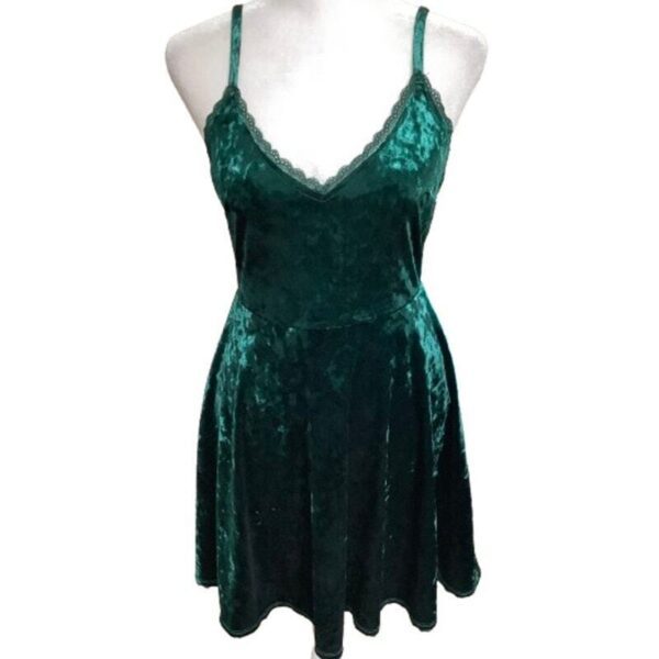 Hot Topic Green Velvet Lace Accent Dress XS - Goth, Coquette, Party