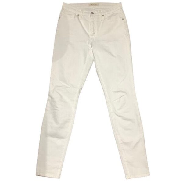 A pair of white jeans is displayed against a plain background. The jeans have a classic five-pocket design with a button and zipper closure.